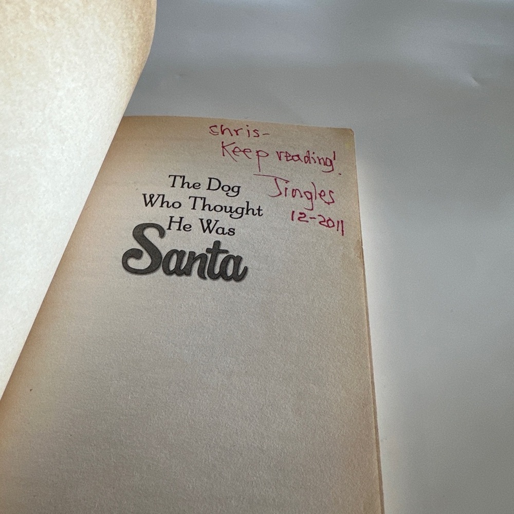 'The Dog Who Thought He Was Santa' Book - Picture 5 of 5